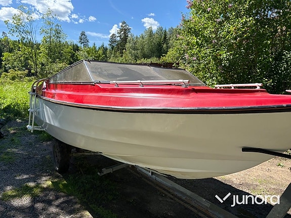 Båt Romeunner med Cheva 350 V8 & Volvo Penta 280 25 of 30