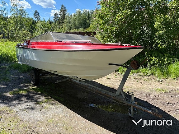 Båt Romeunner med Cheva 350 V8 & Volvo Penta 280 7 of 30