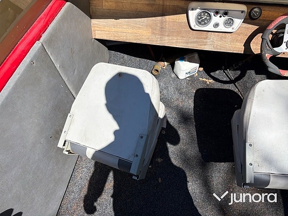 Båt Romeunner med Cheva 350 V8 & Volvo Penta 280 23 of 30