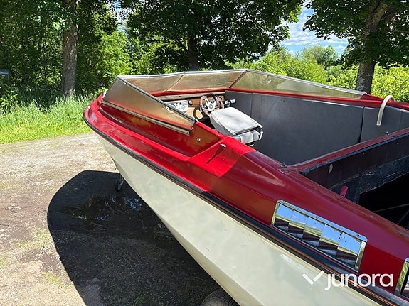 Båt Romeunner med Cheva 350 V8 & Volvo Penta 280 14 of 30