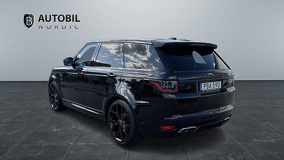 Land Rover Range Rover Sport 5 of 5