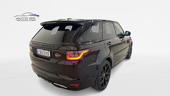 Land Rover Range Rover Sport 8 of 28
