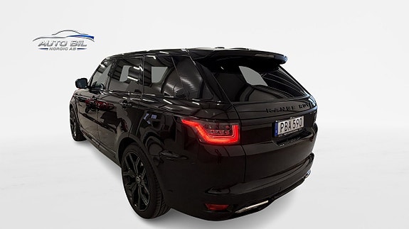 Land Rover Range Rover Sport 9 of 28
