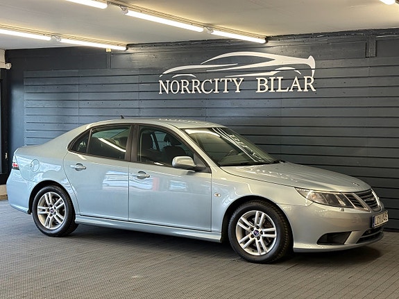 Saab 9-3 7 of 16