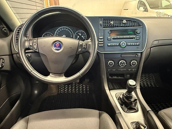 Saab 9-3 11 of 16