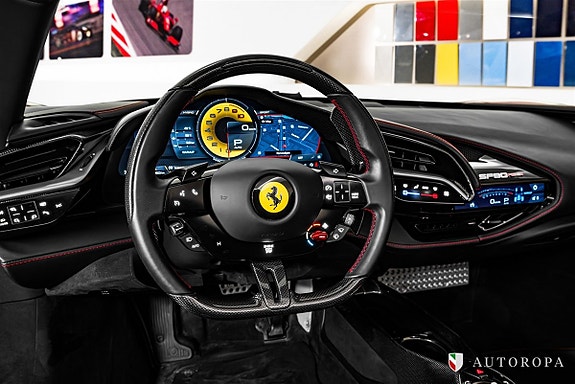 Ferrari SF90 Spider 7 of 9