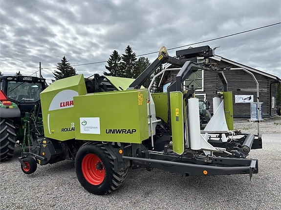 CLAAS Rollant 375 rundbalspress 4 of 4