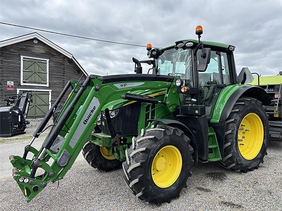 John Deere 6090M med Ålö Q5s-Lastare 3 of 6