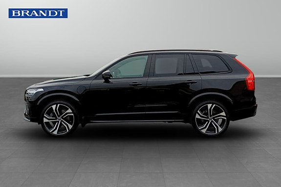 Volvo XC90 3 of 5