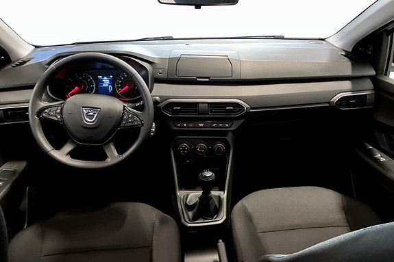 Dacia Sandero 5 of 5