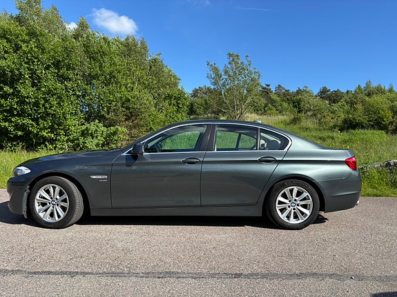BMW 530d 2 of 5