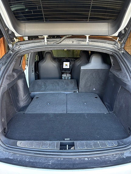 Tesla Model X 5 of 5
