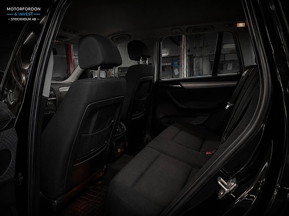 BMW X3 13 of 17
