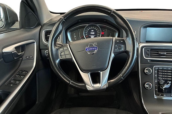 Volvo S60 11 of 21