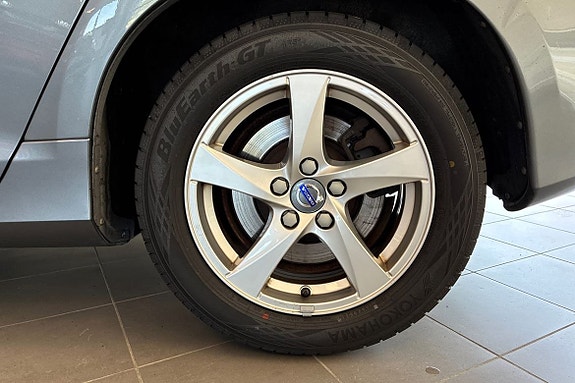Volvo S60 17 of 21