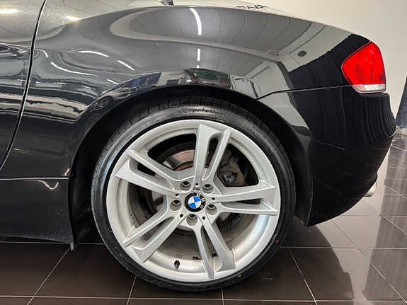 BMW Z4 9 of 21