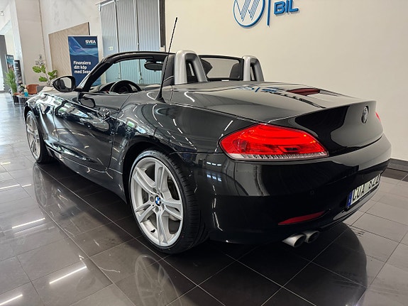BMW Z4 8 of 21