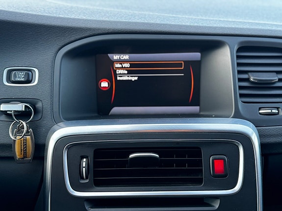 Volvo V60 18 of 23