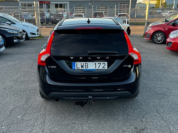 Volvo V60 6 of 23