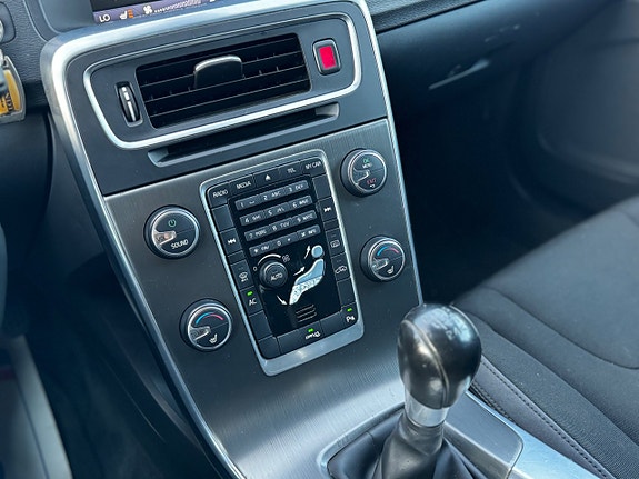 Volvo V60 21 of 23