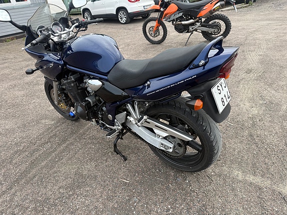 Suzuki GSF1200S Bandit 5 of 10