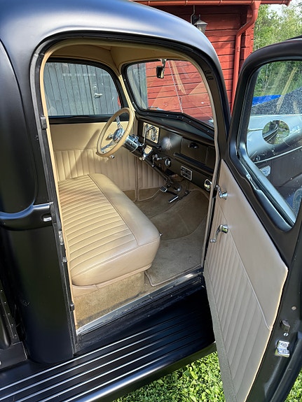 Ford 8 of 10