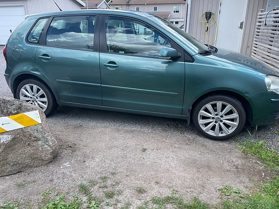 Volkswagen Polo 3 of 5