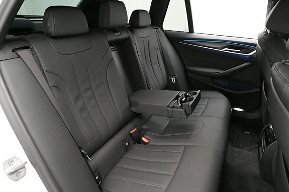 BMW 530e 22 of 27