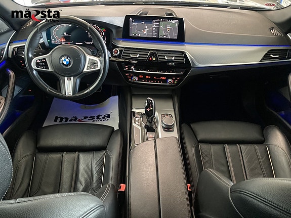 BMW 520 12 of 16