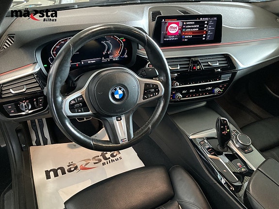 BMW 520 11 of 16