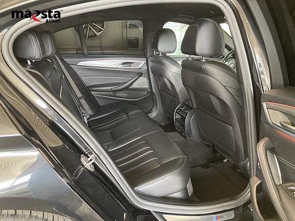 BMW 520 9 of 16
