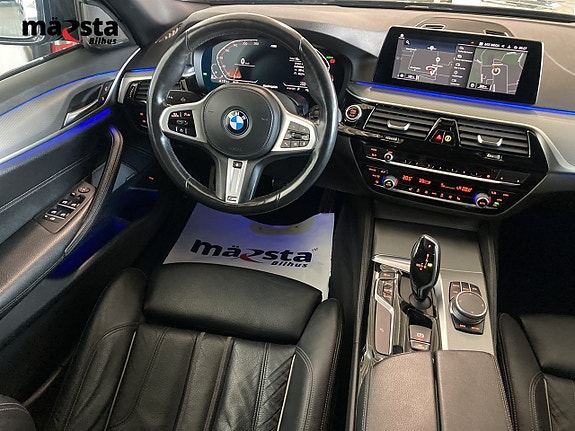 BMW 520 13 of 16