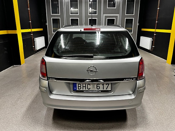 Opel Astra 5 of 5