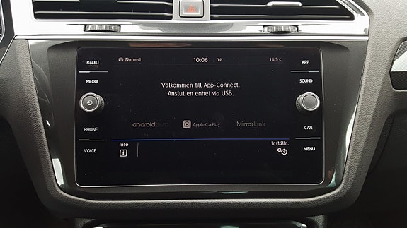 Volkswagen Tiguan 19 of 30