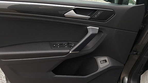 Volkswagen Tiguan 29 of 30