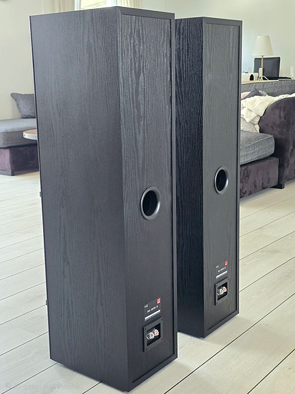 Product image 7 of 12