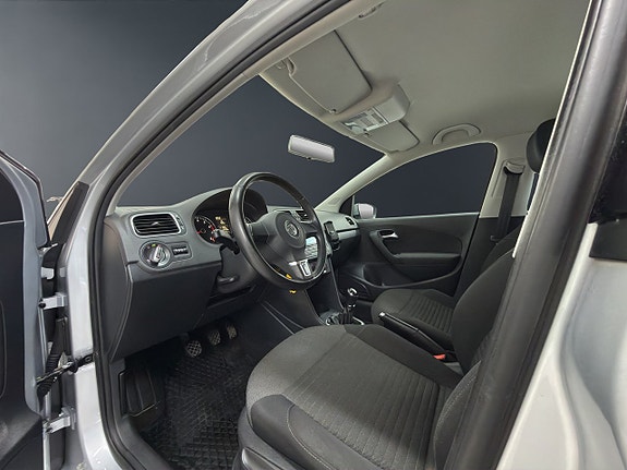 Volkswagen Polo 8 of 15