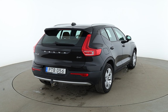 Volvo XC40 5 of 30