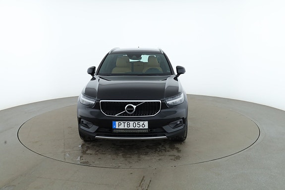 Volvo XC40 8 of 30