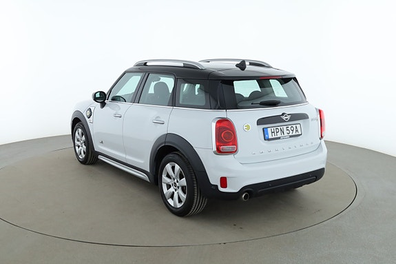 MINI Countryman Cooper SE 3 of 5