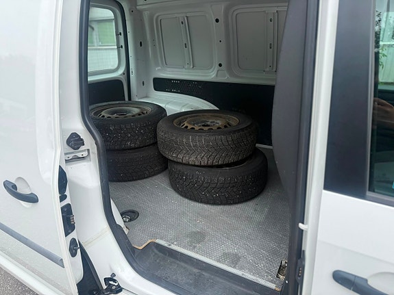 Volkswagen Caddy 14 of 15