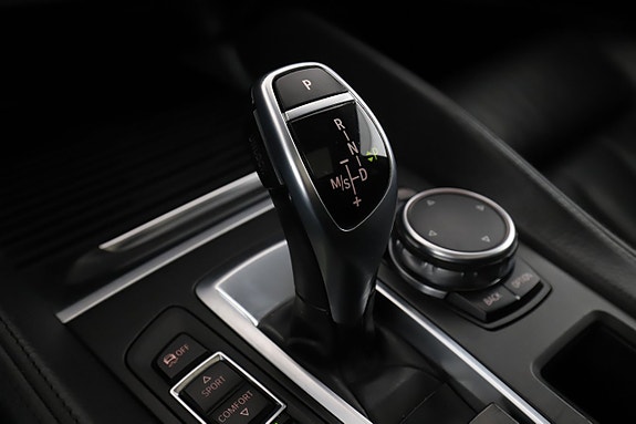 BMW X6 27 of 30