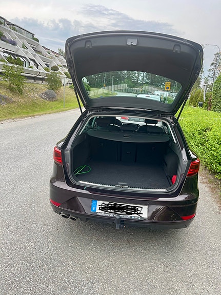 Seat Leon 9 of 9