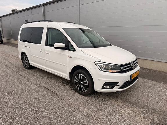 Volkswagen Caddy Maxi 10 of 30