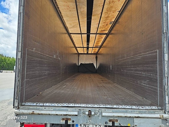 Stas MOVING FLOOR - WITH LIFT 5 of 6