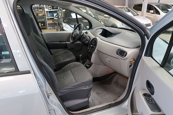 Renault Modus 12 of 13