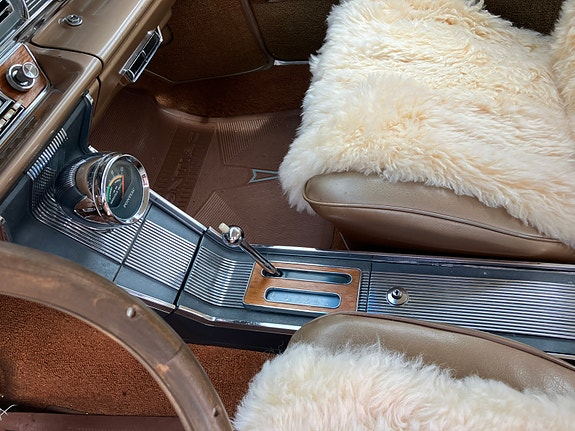 Pontiac Grand Prix 3 of 5