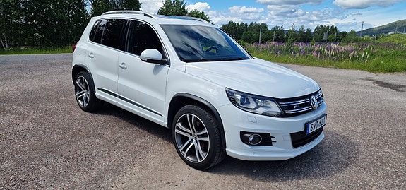 Volkswagen Tiguan 2 of 23
