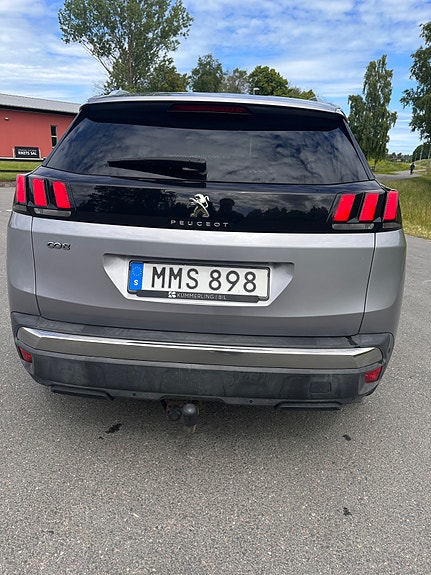 Peugeot 3008 3 of 5