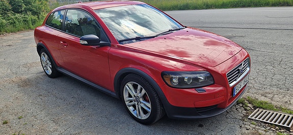 Volvo C30 2 of 5